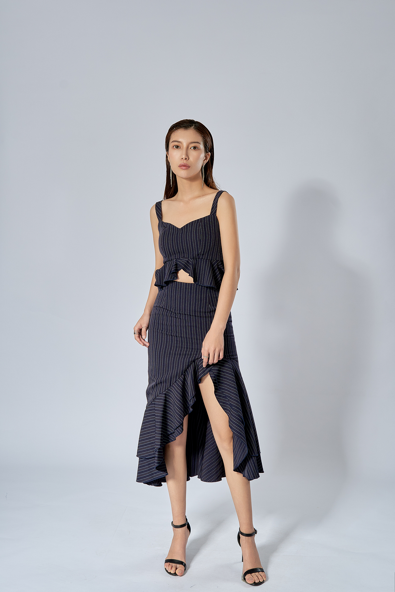 高级感棚拍女装摄影（图ZMjU2NDMzMjI4） - 时尚/艺术摄影 - 站酷设计师醒视觉摄影原创素材 - 站酷ZCOOL