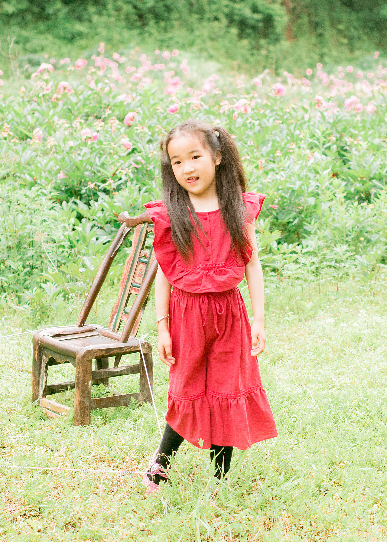 七岁的明朗少女