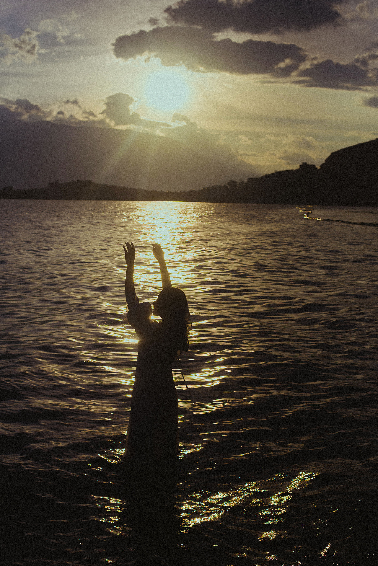 柔情似水（图ZMTczNDk3NDcy） - 人像摄影 - 站酷设计师DAN籽籽原创素材 - 站酷ZCOOL