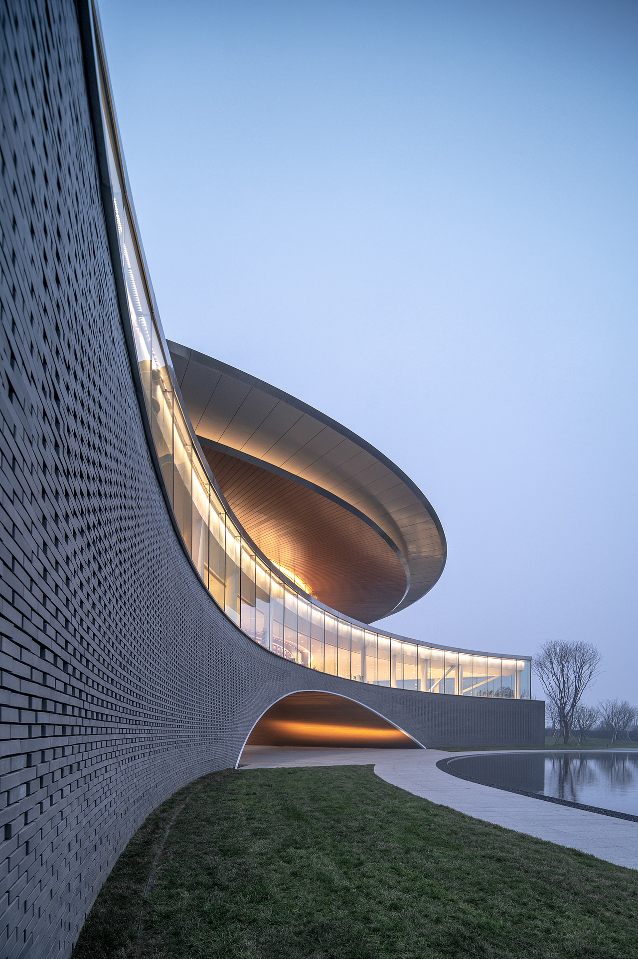 建业蓝海郑风示范区售楼处