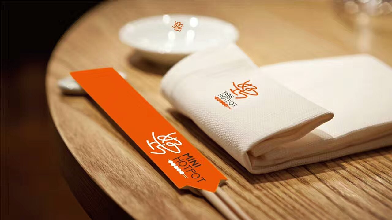 好巧回转小火锅--标志提案1（图ZNjg0Mzc5NDQ=） - Logo - 站酷设计师蜂鸟Design原创素材 - 站酷ZCOOL