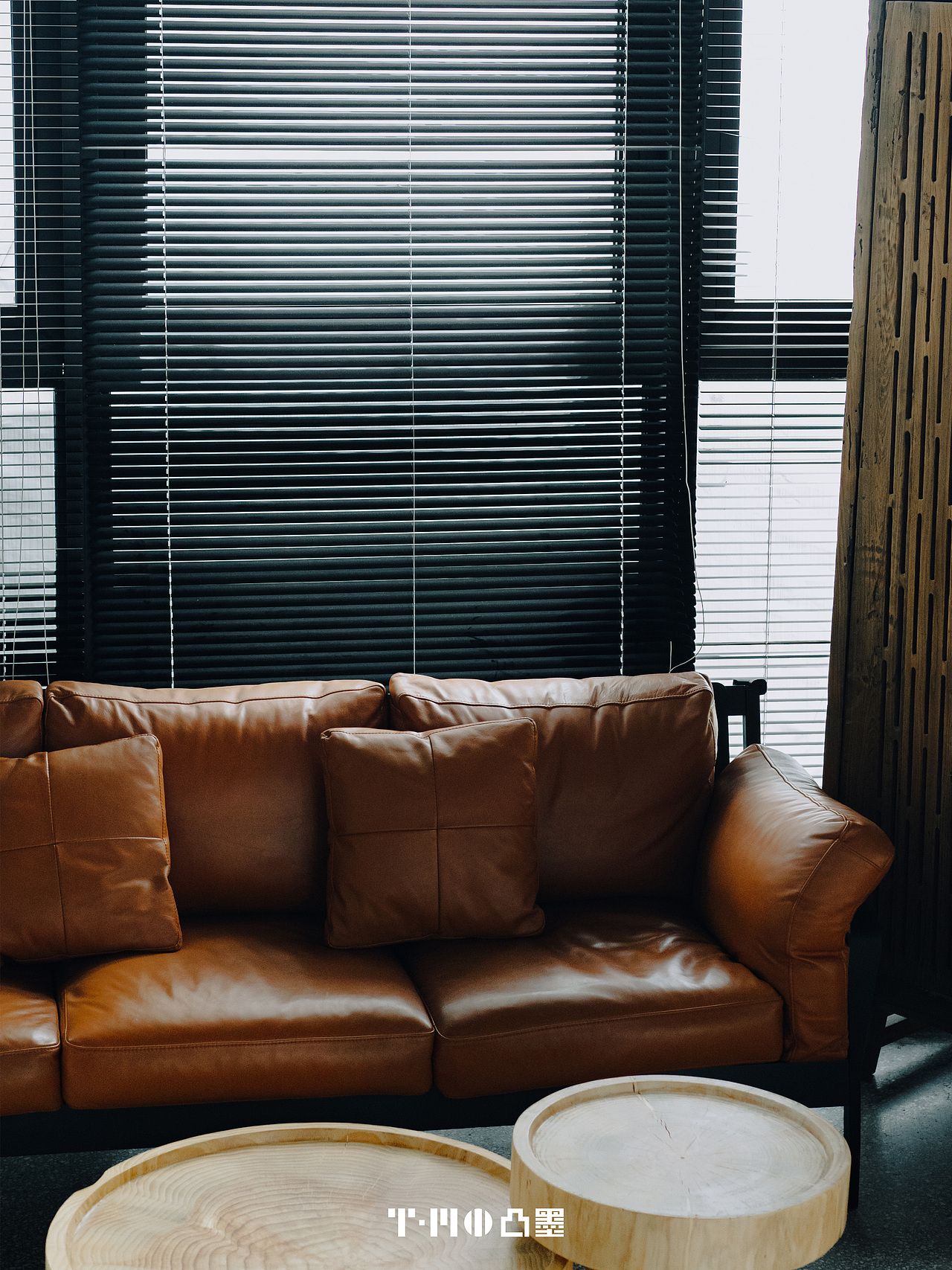 定制家具 | 皮质羽绒沙发 · 凸墨文化-空间设计