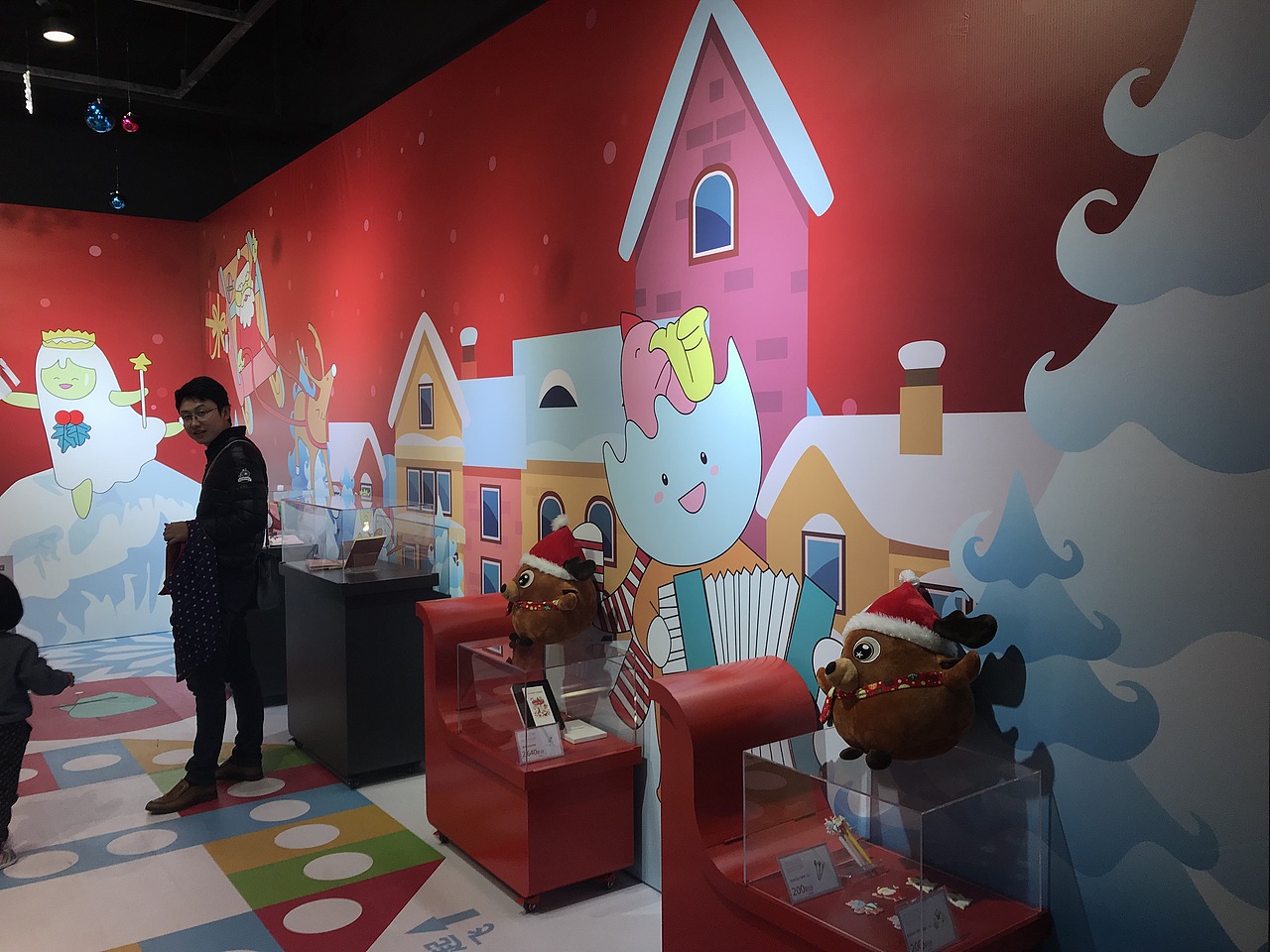 上海大宁国际、昆山昆城广场2017圣诞节主题装置设计（图ZMTAwMTUxNzI0） - 商业插画 - 站酷设计师刘佩佩插画原创素材 - 站酷ZCOOL