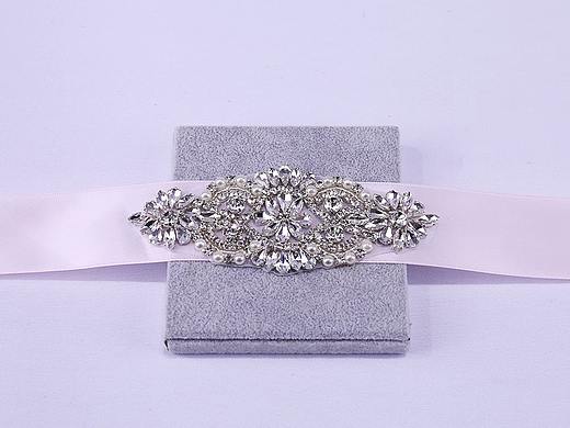 贴花腰带产品场景设计拍摄