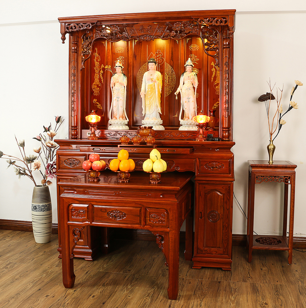 大型佛龛 花梨木套柜拍摄 唐式古典佛桌摄影
