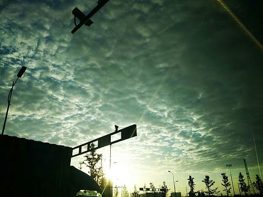 落日（个人主页-ZMzQyMzE5NzY=） - 风光摄影 - 站酷设计师眼镜和阿泉的枕头原创素材 - 站酷ZCOOL