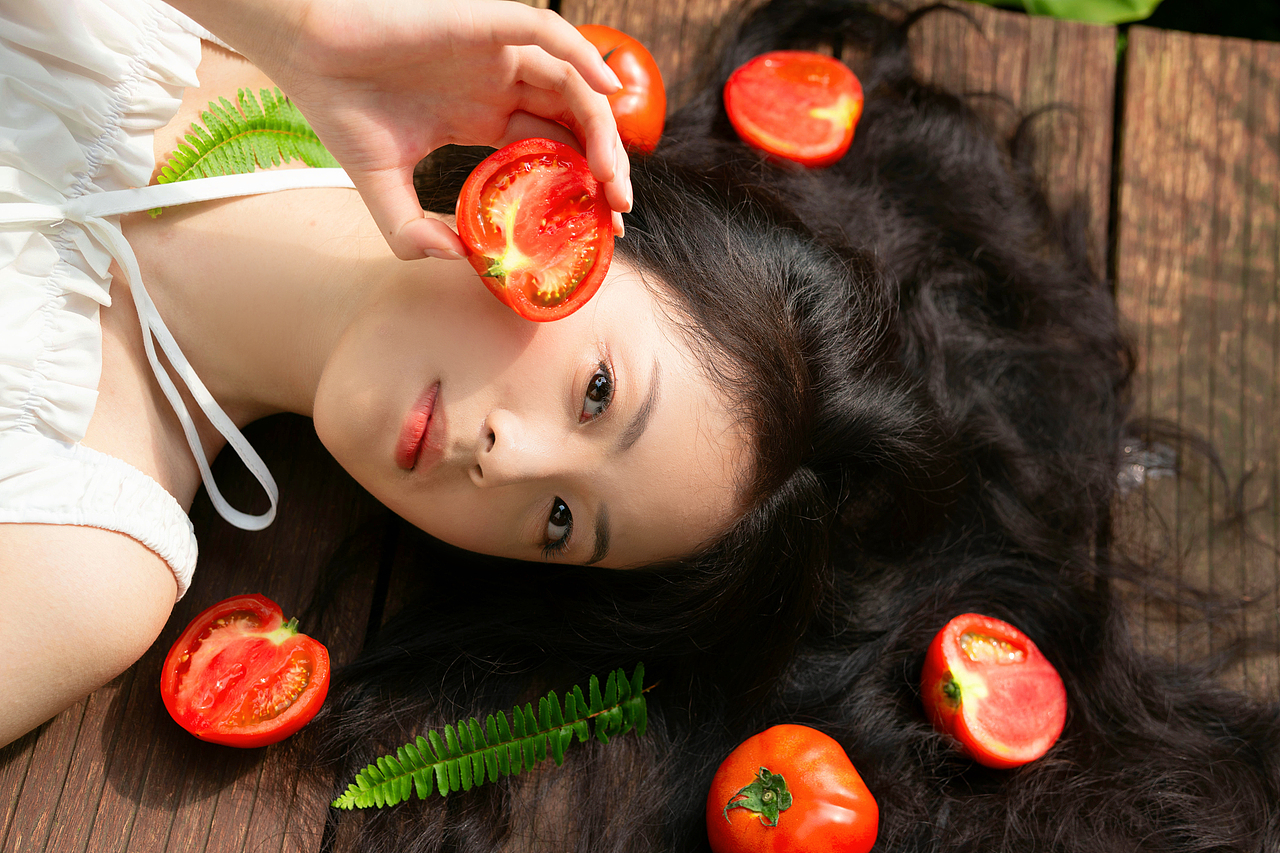 夏日番茄写真（图ZMzcyMTU3NTU2） - 人像摄影 - 站酷设计师是立早啊原创素材 - 站酷ZCOOL
