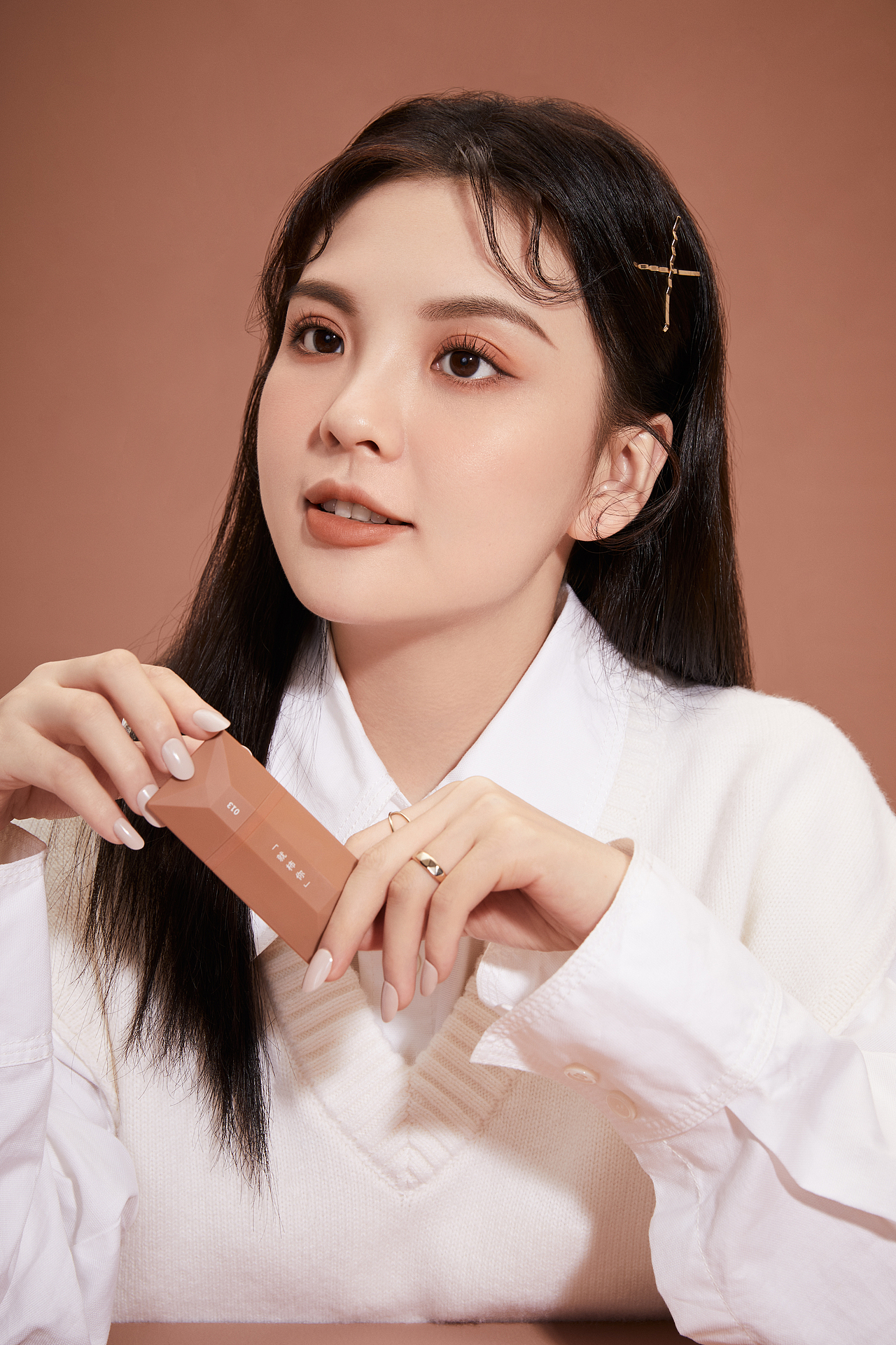 商业拍摄 | 完美日记心动名片 美妆彩妆拍摄（图ZMjg5MjQ1MTM2） - 人像摄影 - 站酷设计师摄影师Little伟原创素材 - 站酷ZCOOL