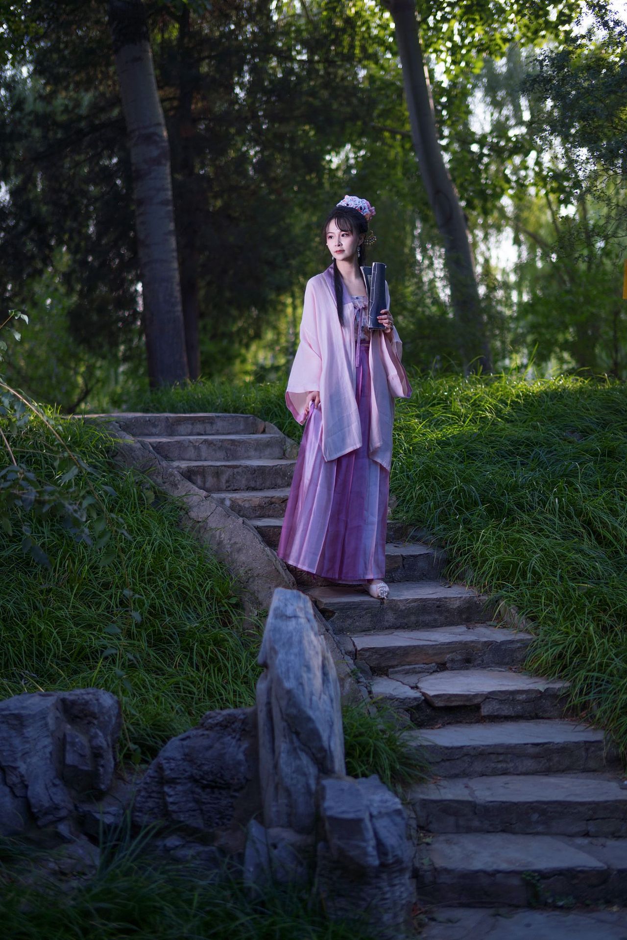 大观园公园宋制汉服写真