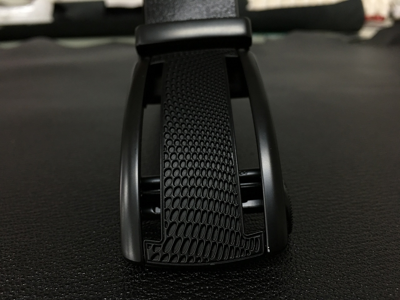 自动扣男士腰带