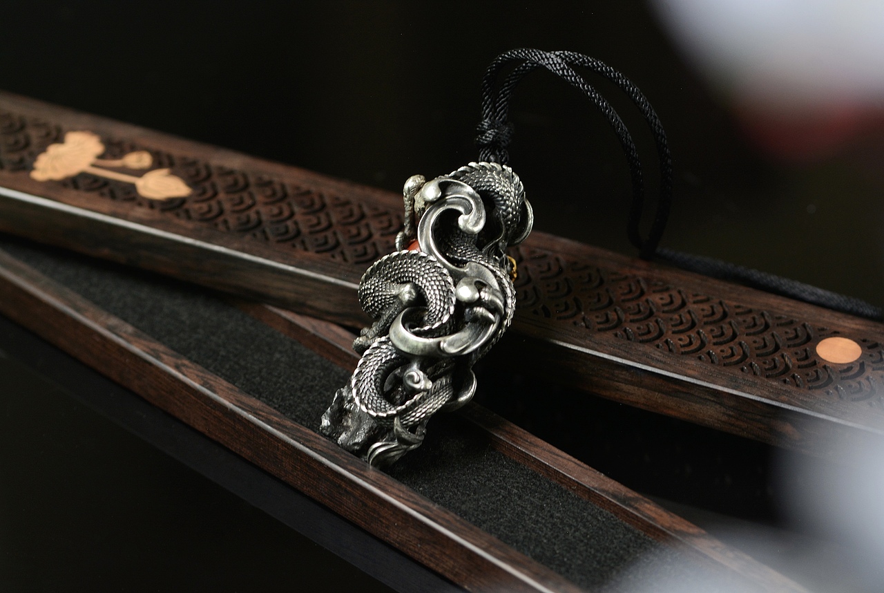 设计师作品|龙腾四海南红吊坠(珠子可以拆卸替换)