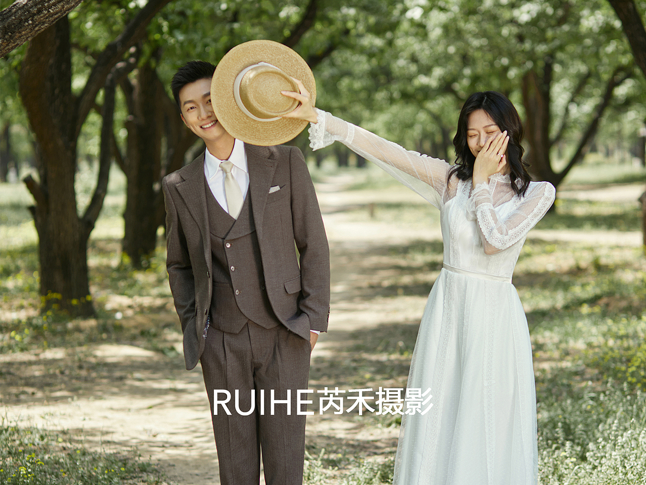 夏日里私藏,绝美又浪漫的电影风婚纱照