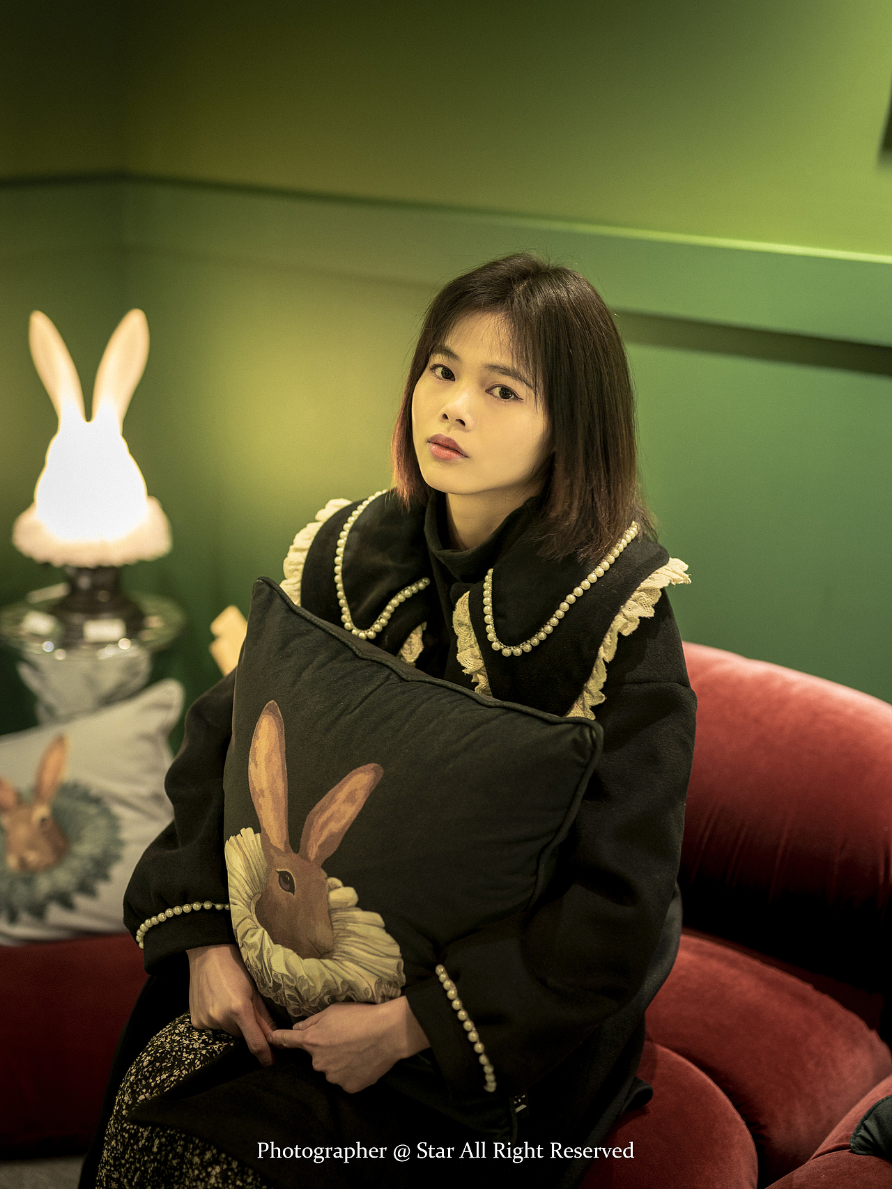 2021的谢幕演出（图ZMjg3NjI1MTIw） - 人像摄影 - 站酷设计师摄影Star原创素材 - 站酷ZCOOL