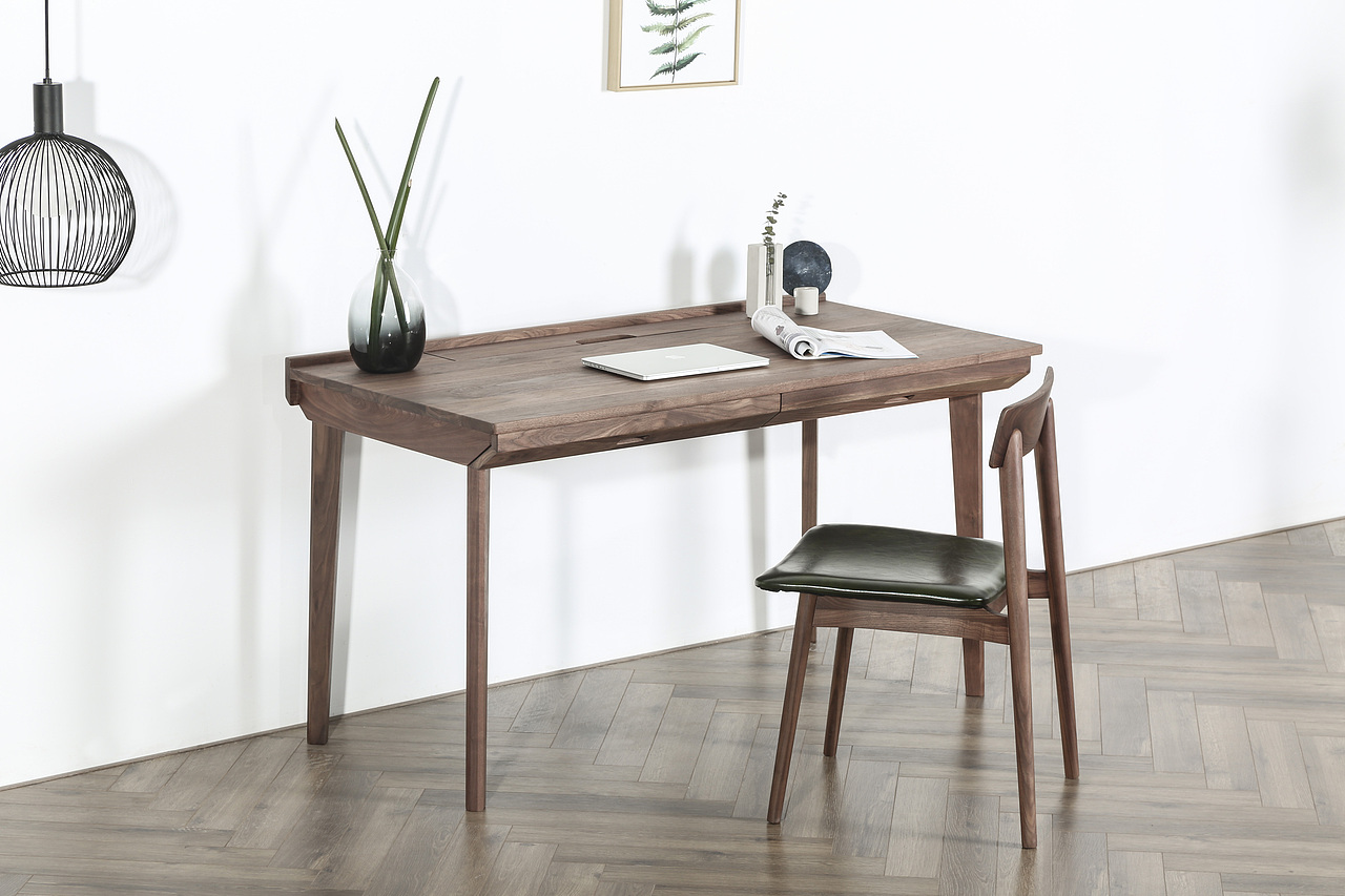 隐藏空间/完美收纳杂乱电源线及插座,让桌面整洁干净。