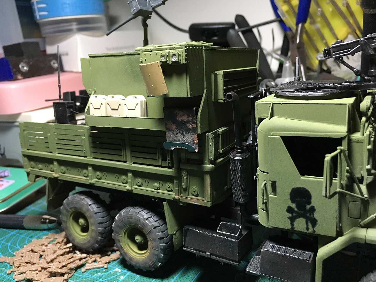 末日卡车,打僵尸利器