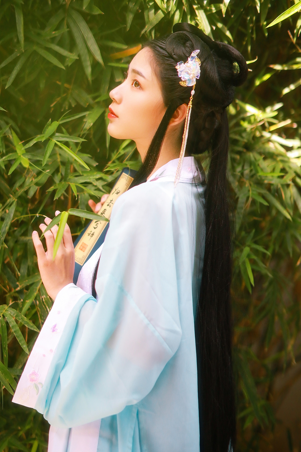 閑庭。（圖ZMTYxNDE3NDIw） - 人像攝影 - 站酷設(shè)計師十只喵ww原創(chuàng)素材 - 站酷ZCOOL