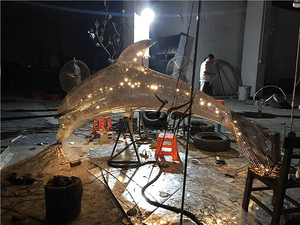 小区广场大型水景镜面抽象摆件 不锈钢雕塑