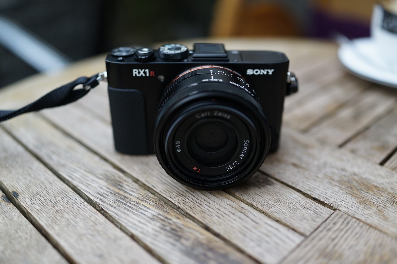 全画幅小黑卡rx1r的人像作品(无后期,原片放出)|摄影|人像摄影|吉祥猫