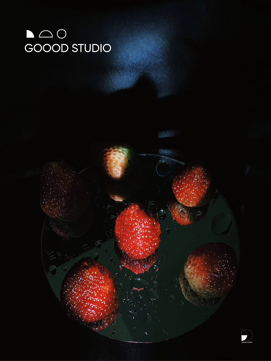 春日里的草莓味，在家也能拍出高级感。（图ZMjA0Mjc2NjI0） - 产品摄影 - 站酷设计师GOOODSTUDIO原创素材 - 站酷ZCOOL