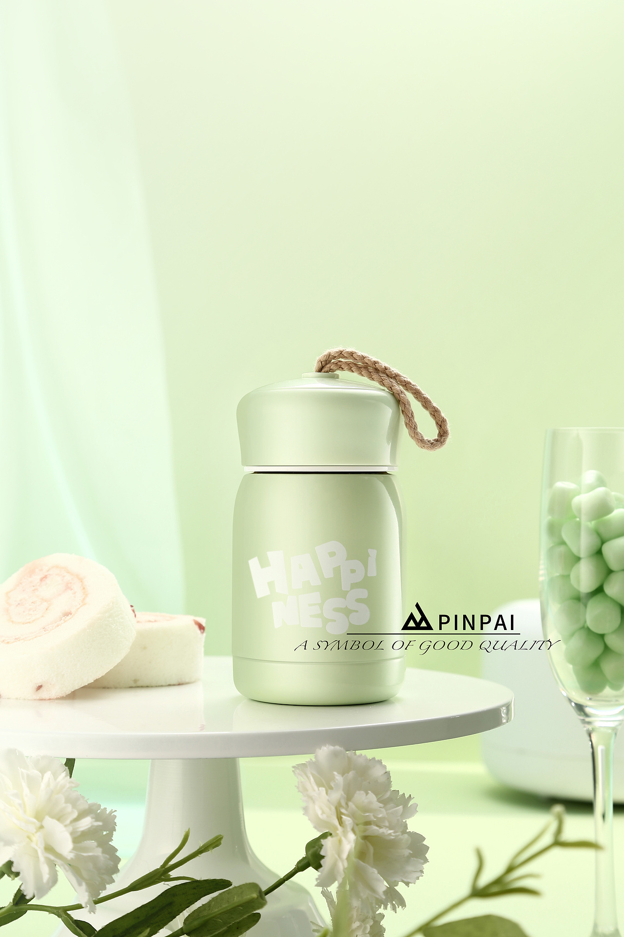 保温杯 杯子产品拍摄 场景图 可爱儿童杯