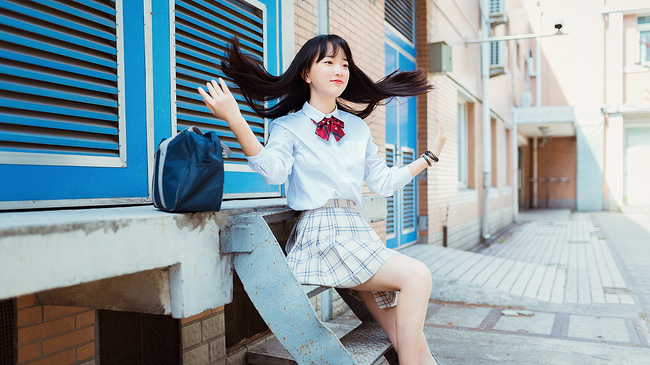 阿黛尔蓝,Adele blue