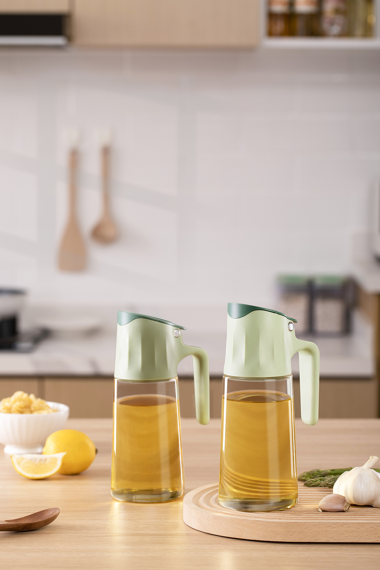 廚房好物–油瓶（图ZMzc3NTU4OTUy） - 产品摄影 - 站酷设计师天地小强原创素材 - 站酷ZCOOL