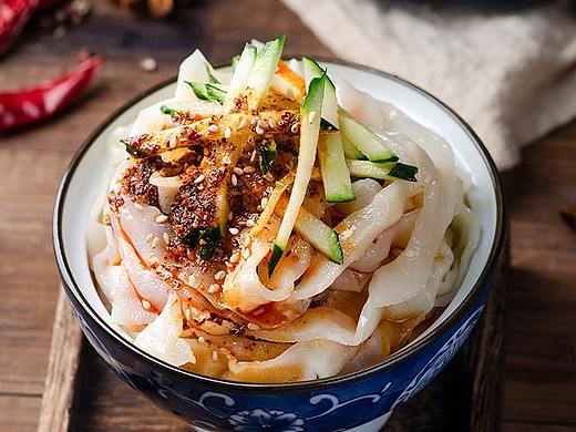 凉皮拍摄 酸辣粉