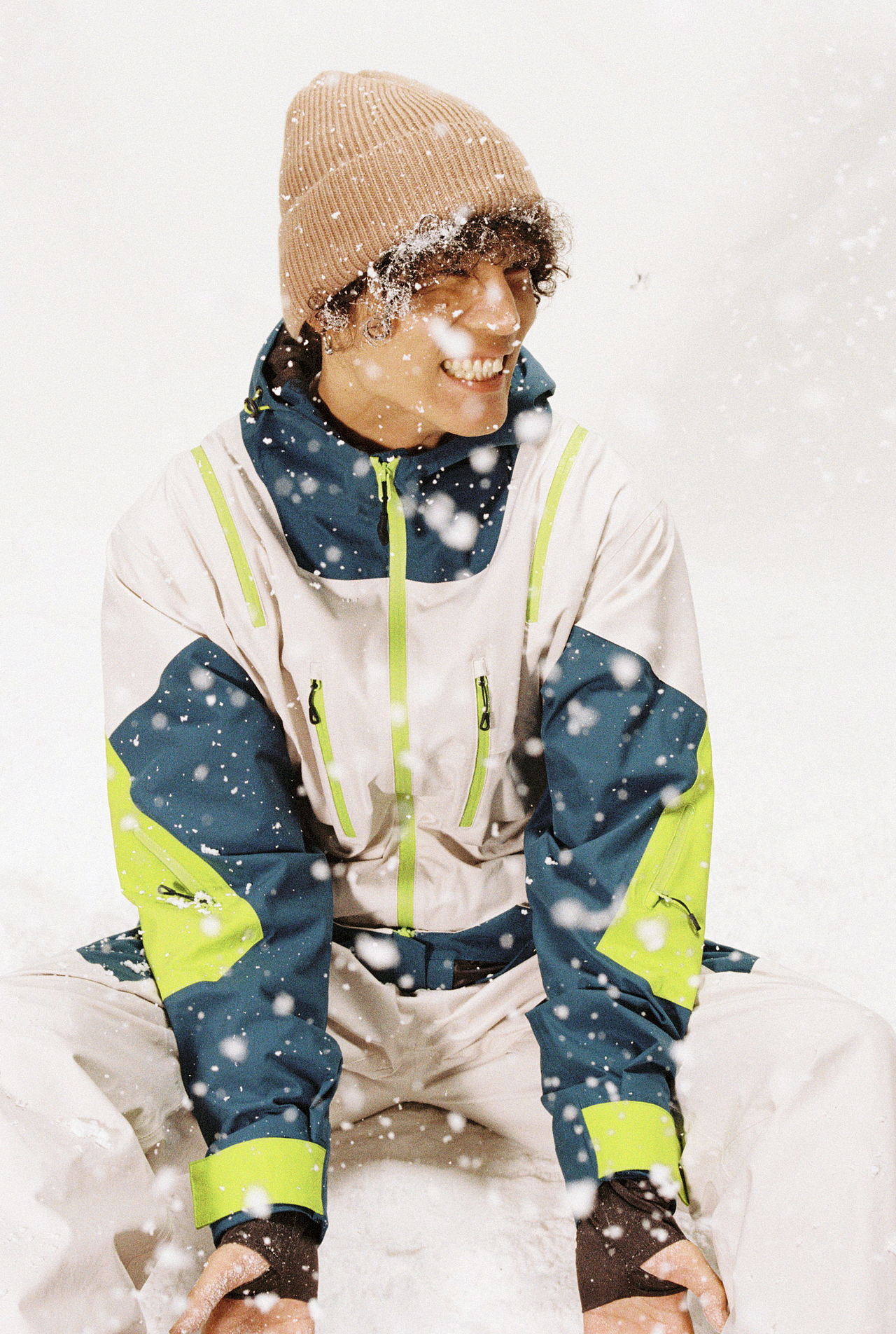 滑雪服拍摄丨LITAN OFFICIAL