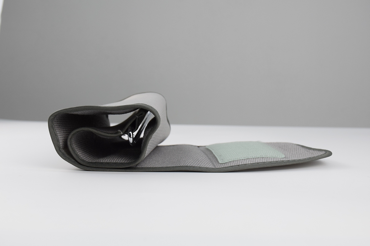 英文版血压计拍摄（图ZMjQwNjY5MDcy） - 产品摄影 - 站酷设计师12栋原创素材 - 站酷ZCOOL