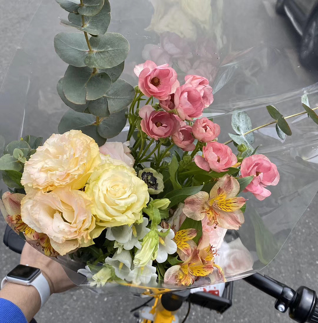 夏日炎炎柠檬茶色系花束