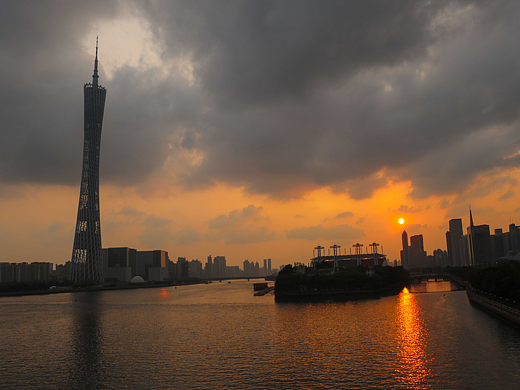 【广州映像日记一】夏天去看广州塔的日落黄昏