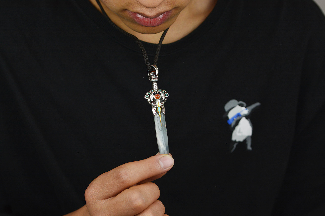 设计师作品|翡翠莫邪剑