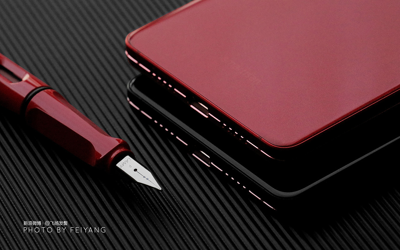 红与黑的碰撞,双色坚果Pro2