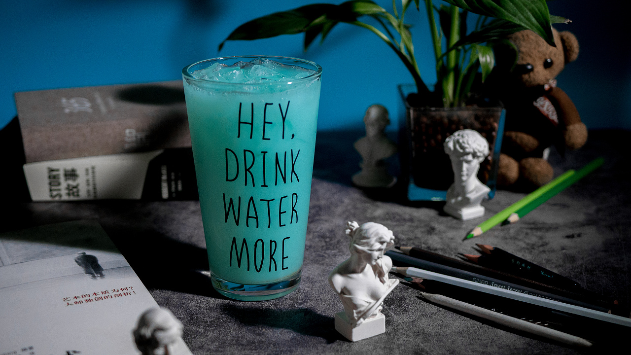 摄影作品丨创意奶茶布景