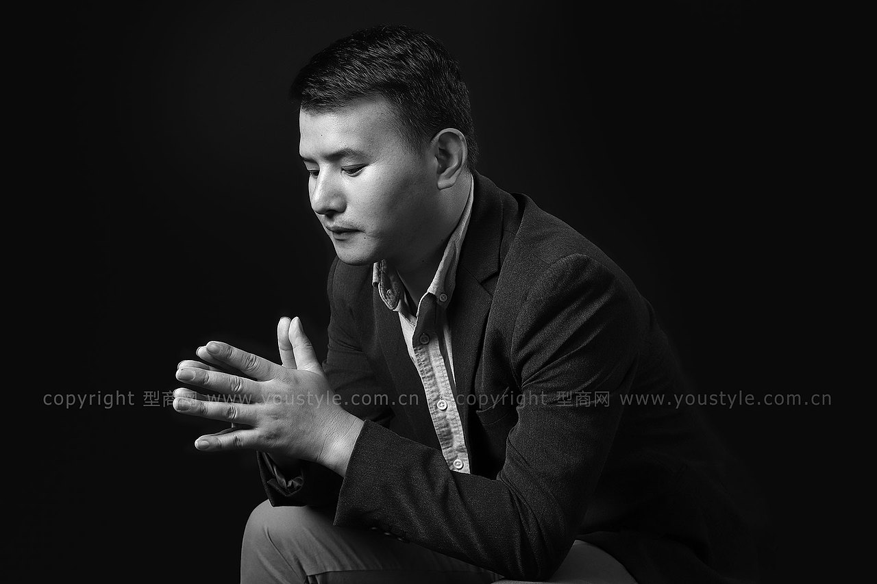 一组深圳年轻建筑设计师的形象照（图ZMTM2OTA0NTI0） - 人像摄影 - 站酷设计师金钻子原创素材 - 站酷ZCOOL