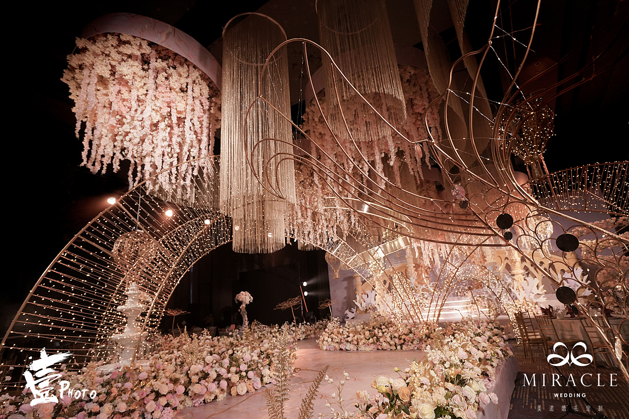 婚礼宴会设计作品—《星光游乐园》