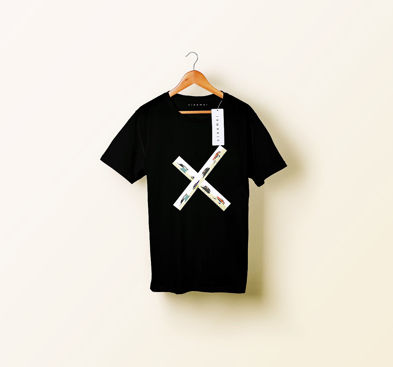 手绘插画T恤（图ZMTk3NjM2MTY0） - 休闲/流行服饰 - 站酷设计师小美搞设计原创素材 - 站酷ZCOOL