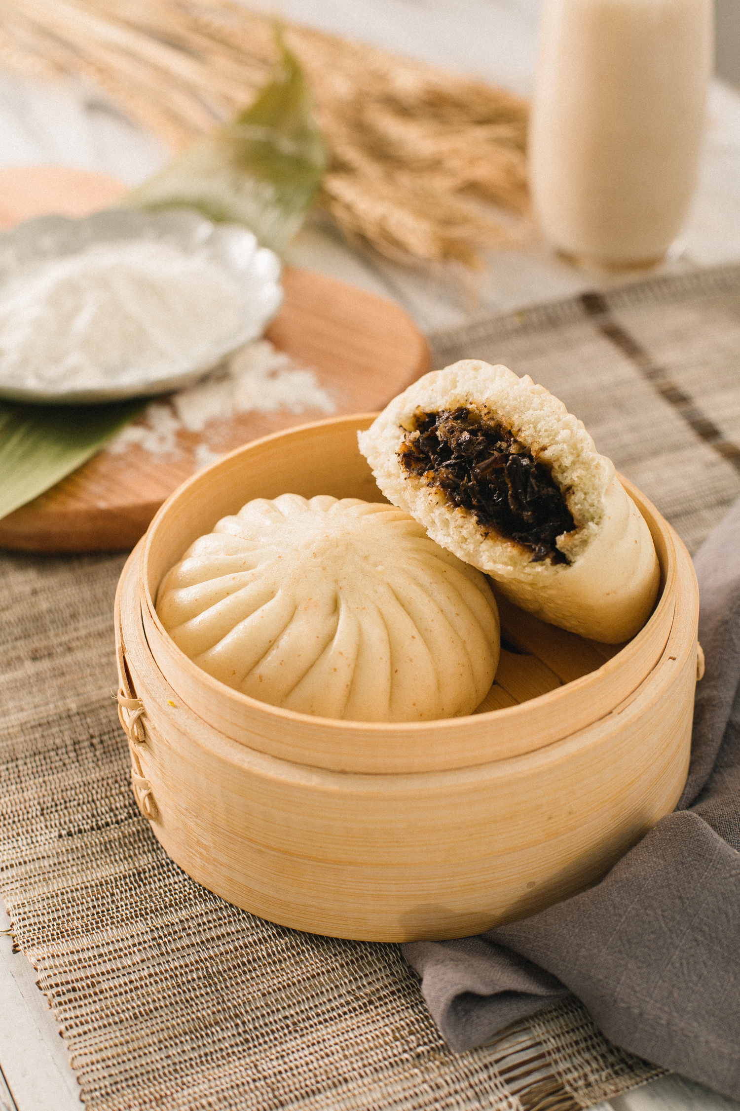 中华传统美食-甘其食包子美食摄影