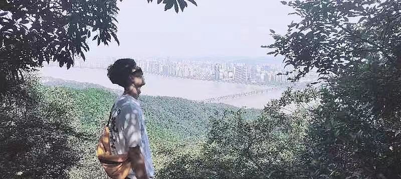 刘砚辉的个人主页（封面预览） - 主页封面设置 - 站酷设计师刘砚辉原创素材 - 站酷ZCOOL