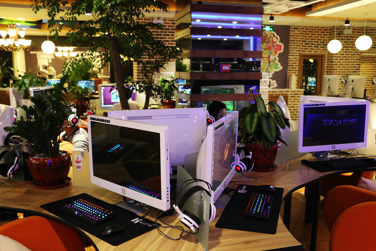 北大南门网咖慈云寺网咖实景照片