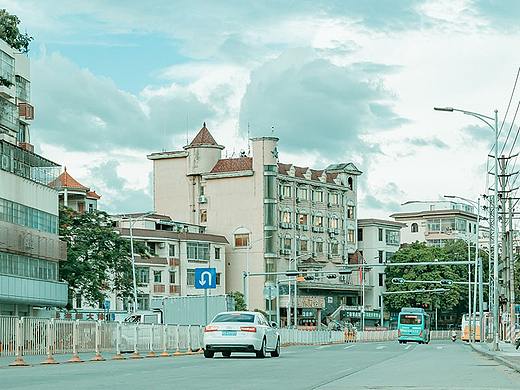 摄影：街头抓拍（个人主页-ZNTM1NjUxMTI=） - 人文/纪实摄影 - 站酷设计师Lee亮先森原创素材 - 站酷ZCOOL