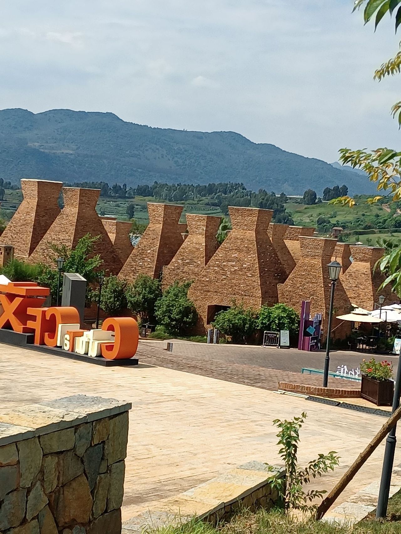 弥勒出行东风韵精品相片