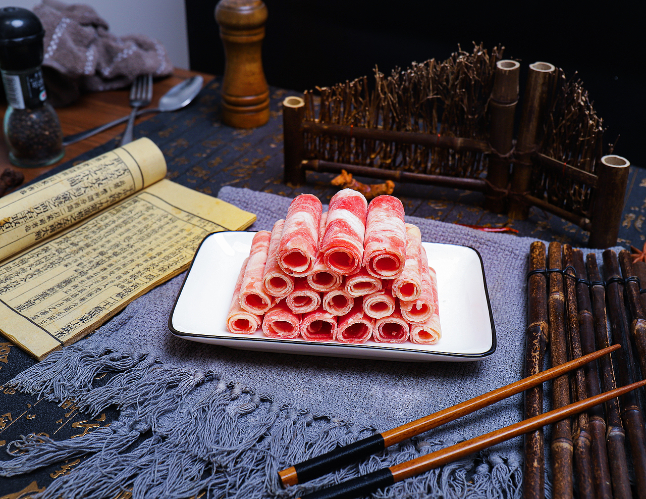 牛肉卷肥牛卷（图ZMzM5NTQ2NTYw） - 美食摄影 - 站酷设计师追逐·幻光原创素材 - 站酷ZCOOL