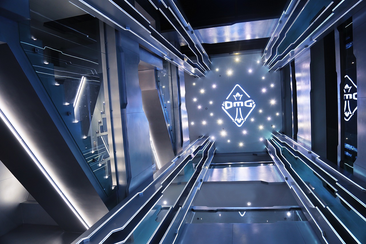 OMG战队俱乐部及训练基地设计,实景