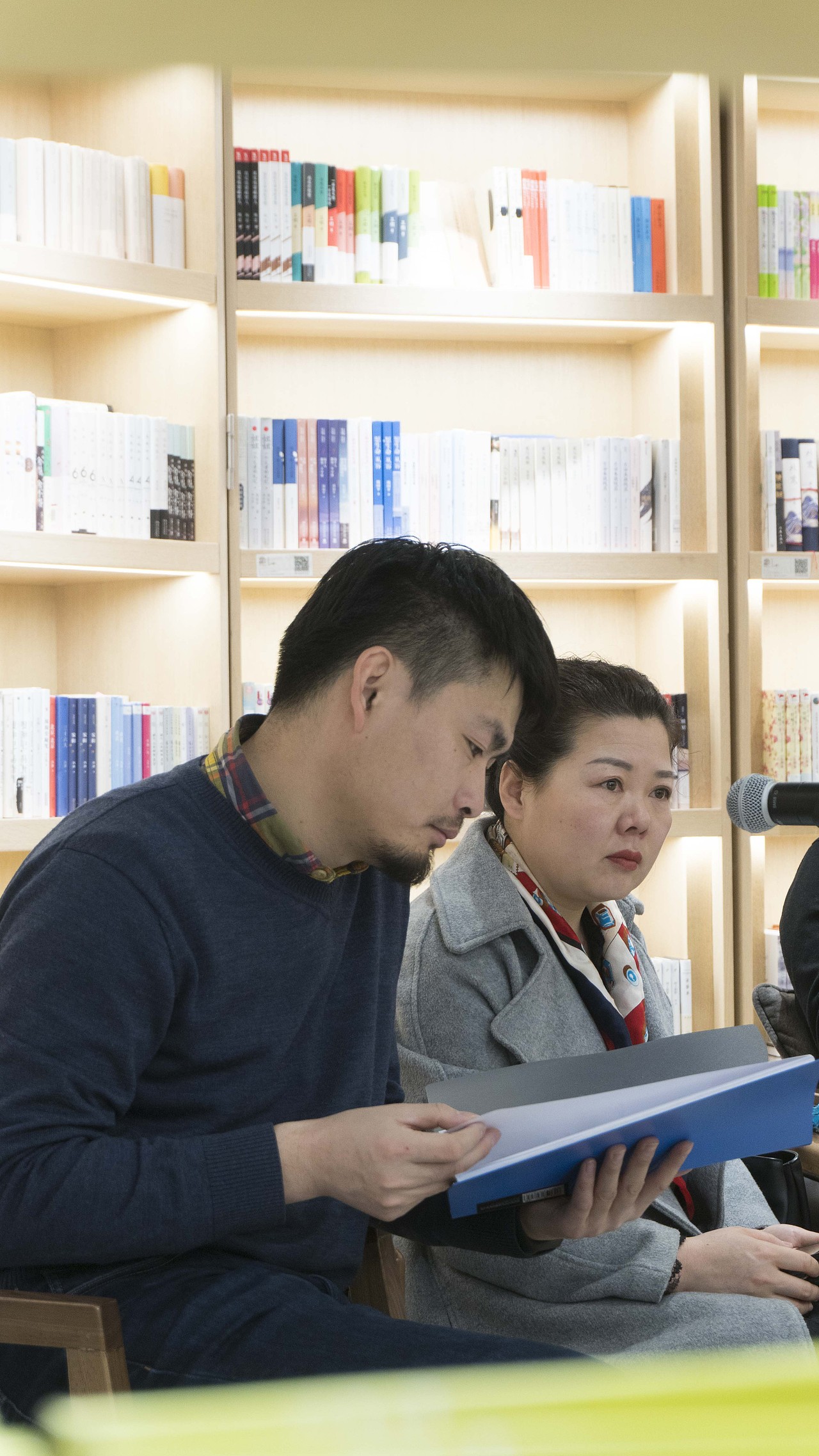 独幕剧《上了锁的箱子》-谷小松频道