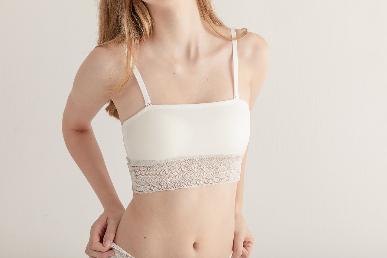 电商内衣产品模特拍摄（图ZMTU0MDQwNjQ0） - 产品摄影 - 站酷设计师萝卜郑原创素材 - 站酷ZCOOL