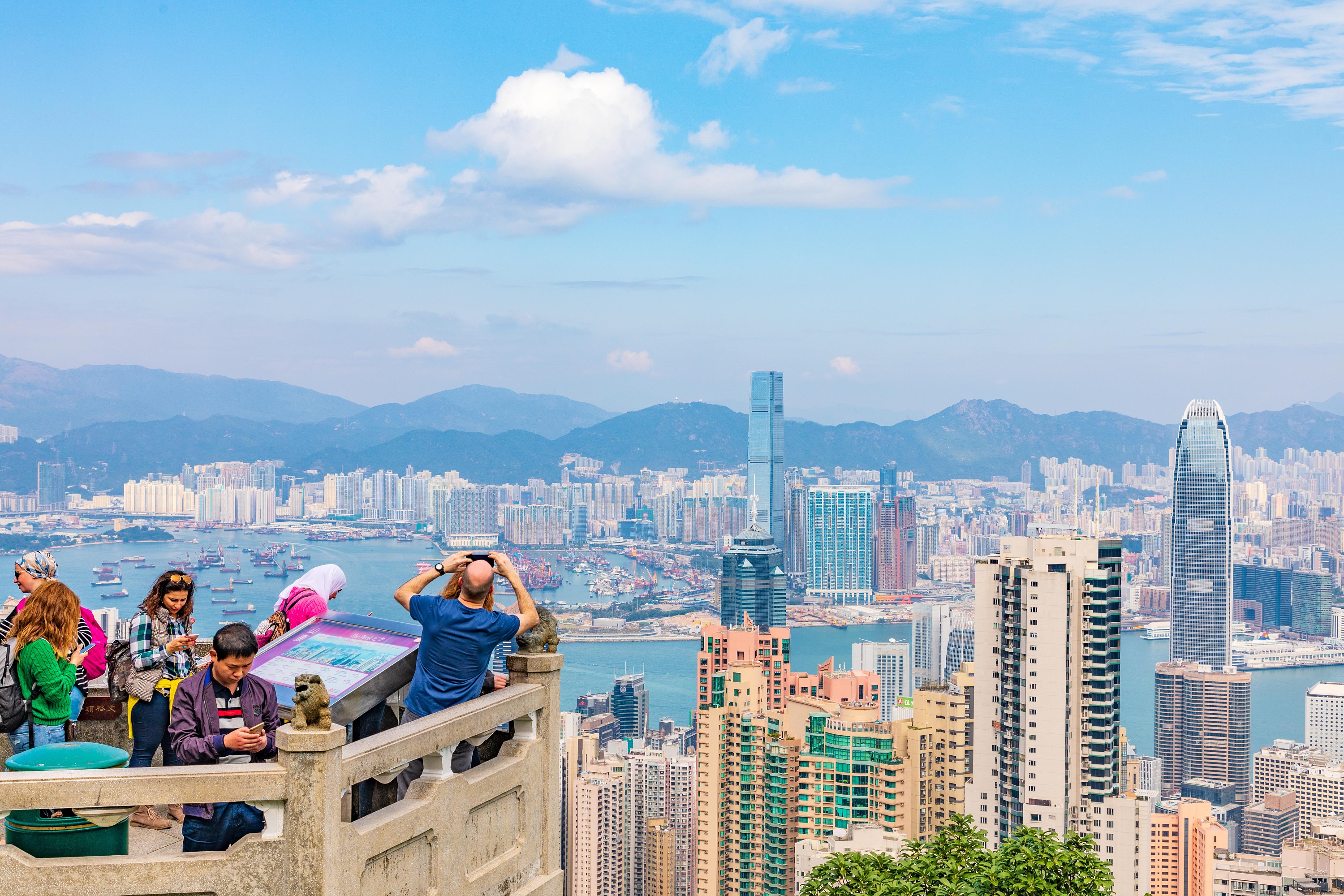 【携程攻略】香港北角景点,香港北角碼頭，是港島東邊與九龍半島交通來往的重要碼頭，此區域有大…