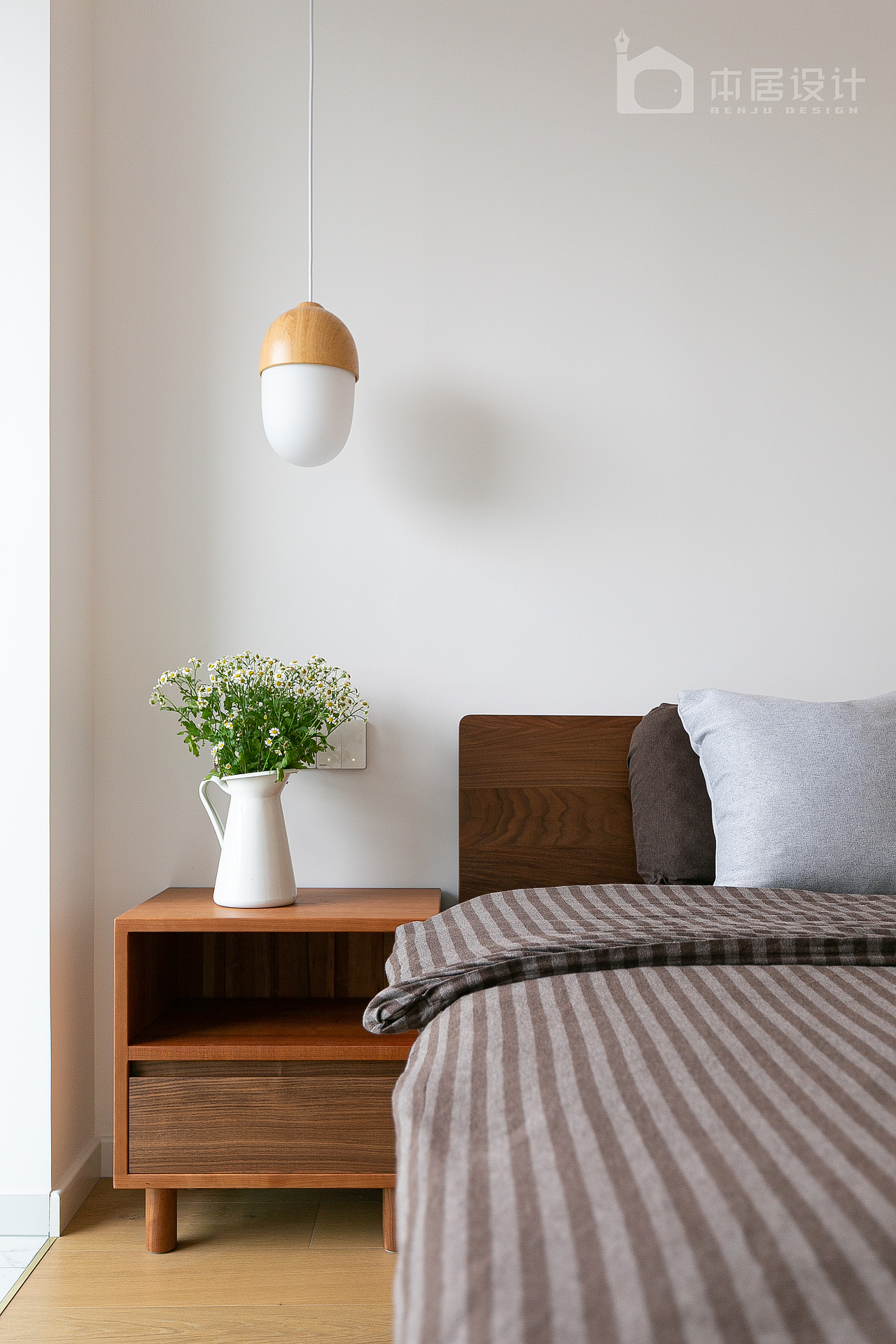 这个99㎡温馨小三居里，藏着小家越住越大的秘密