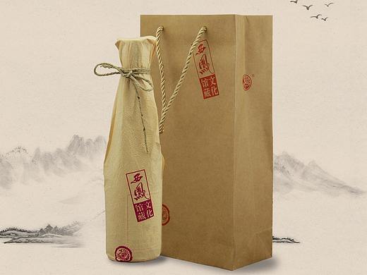 简单的2款白酒详情