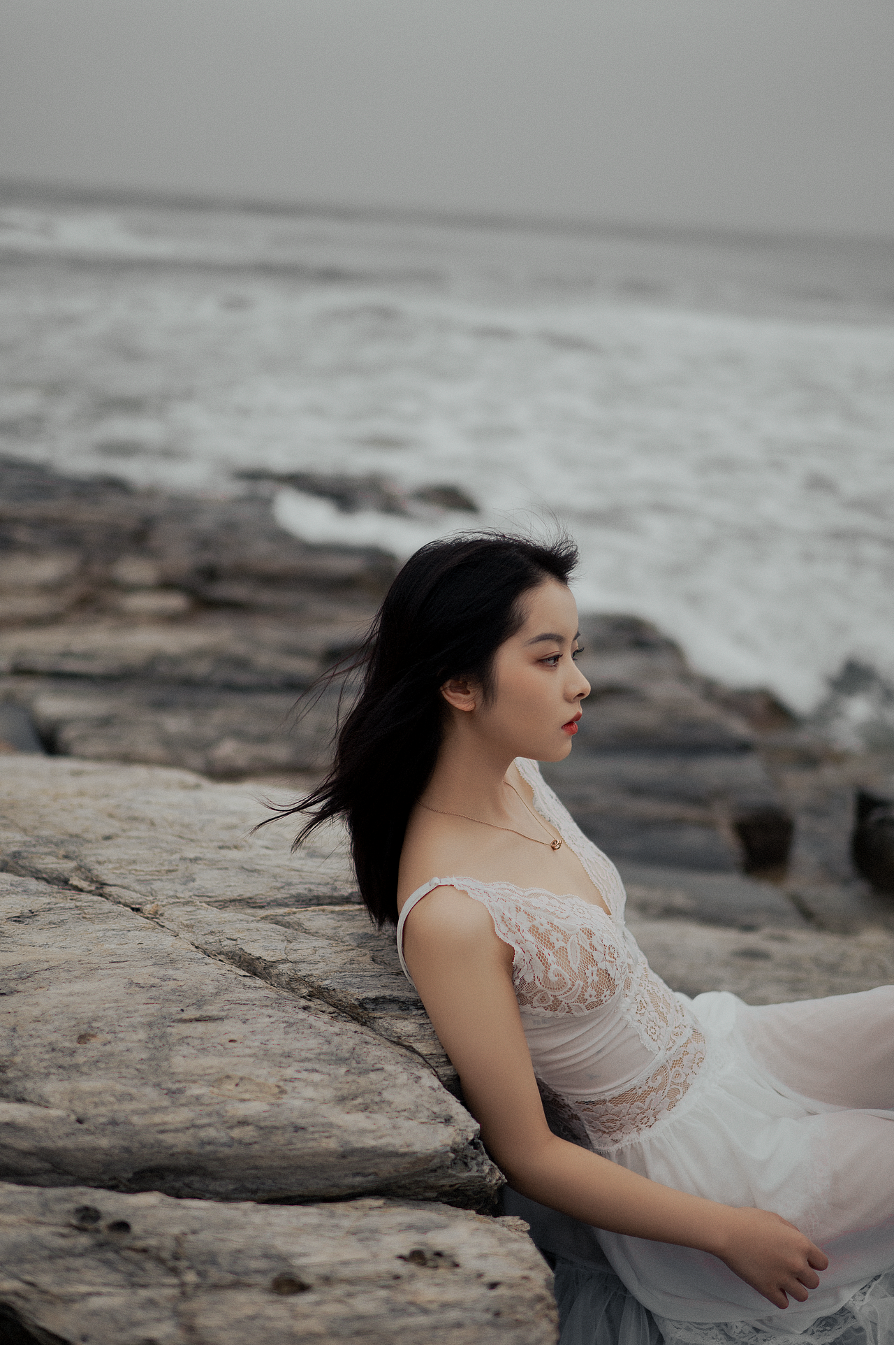 孤岛（图ZMjk0OTU5MTMy） - 人像摄影 - 站酷设计师锅一口原创素材 - 站酷ZCOOL